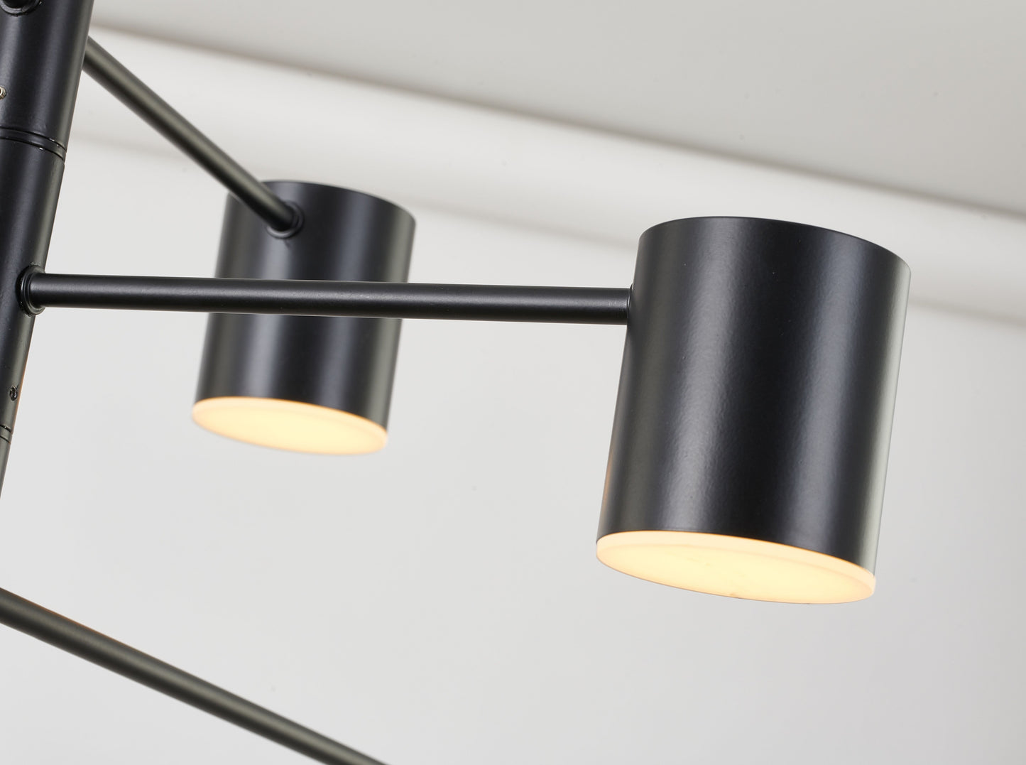 Black LED Chandelier - BE19C40B