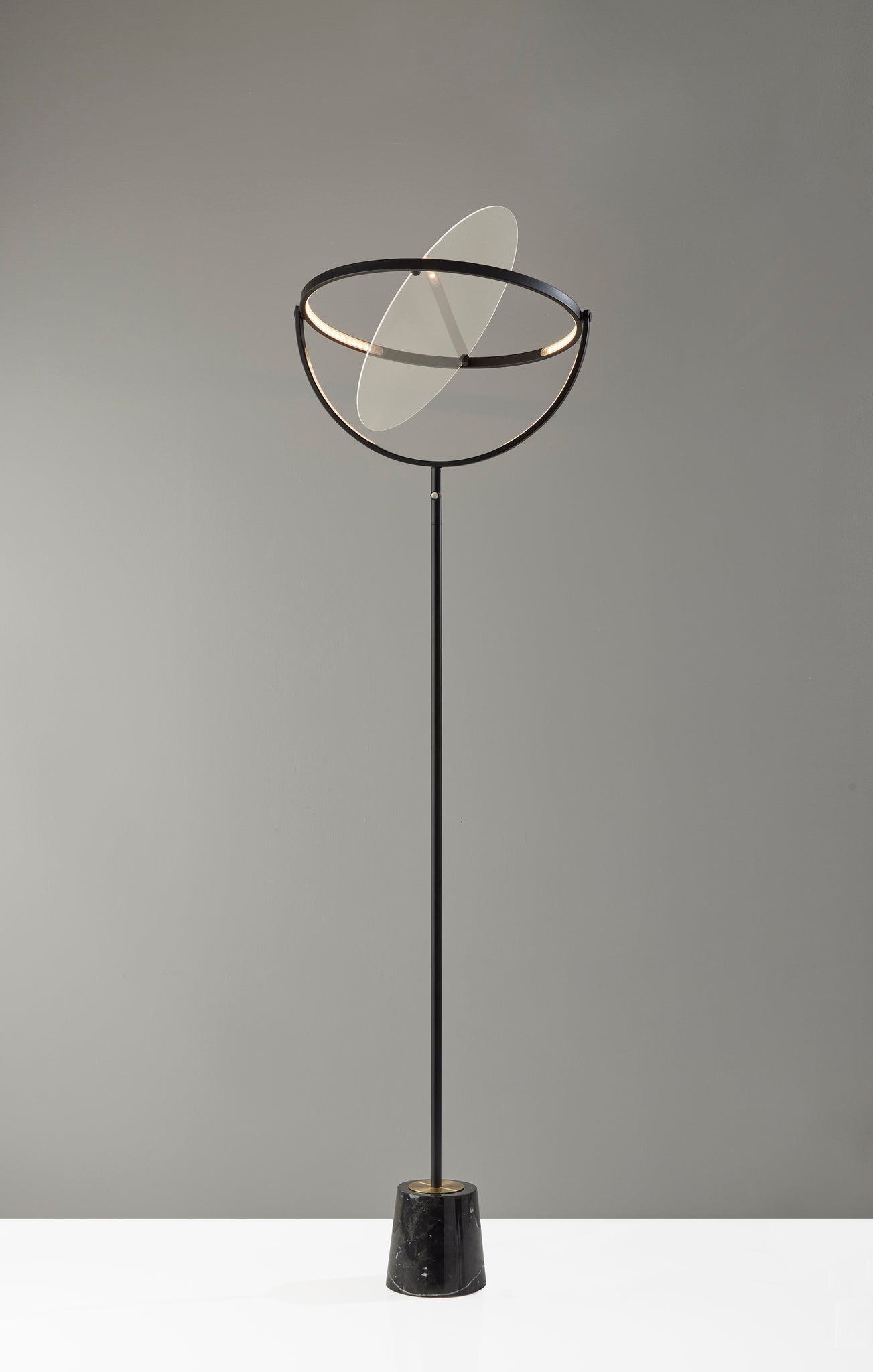 Orsa LED Floor Lamp