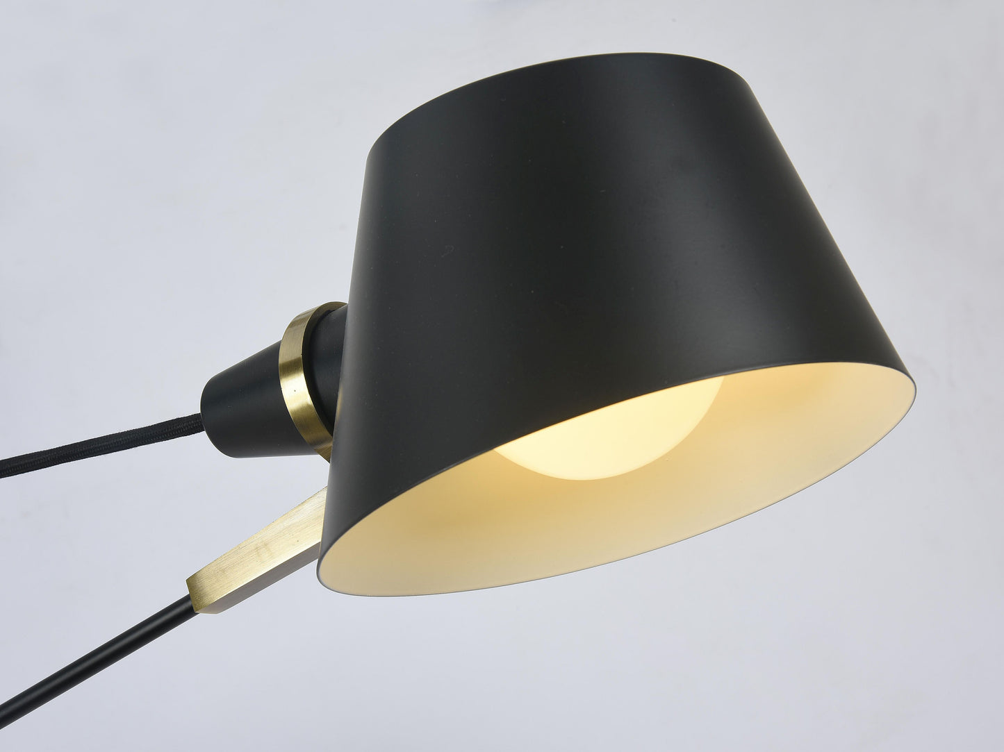 Black Chandelier - DLS11C36B