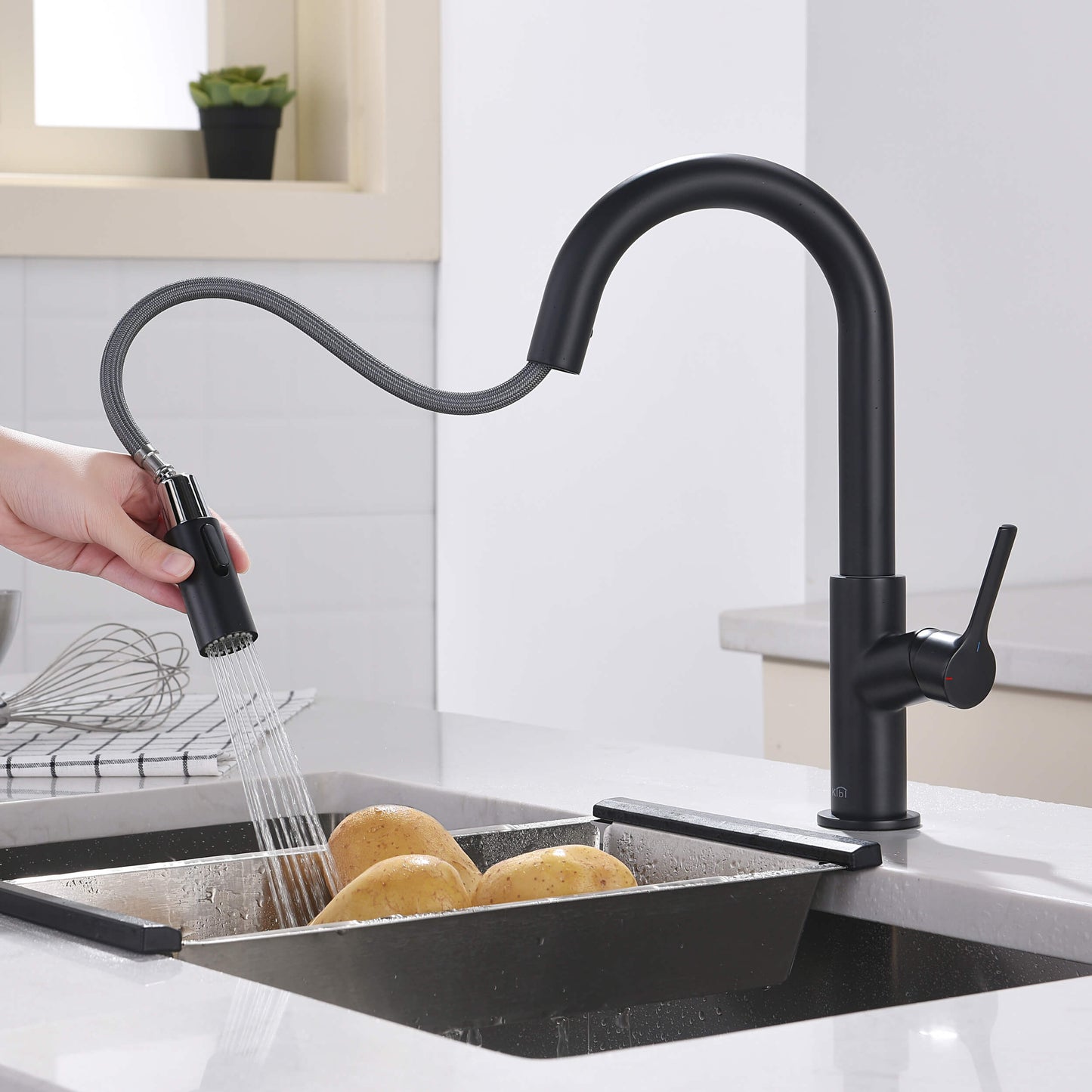 Fusion Single Handle Pull Down Kitchen & Bar Sink Faucet – KKF2017