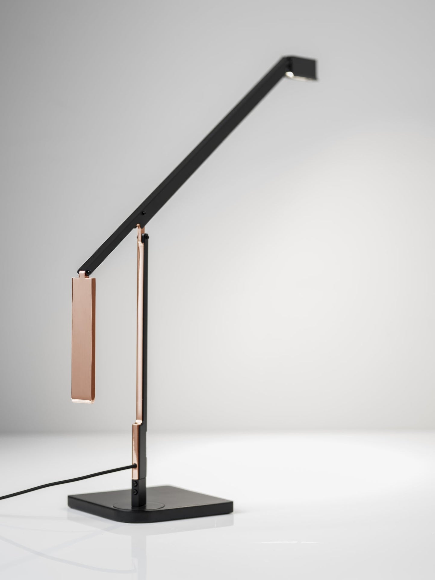 ADS360 Lazzaro LED Desk Lamp
