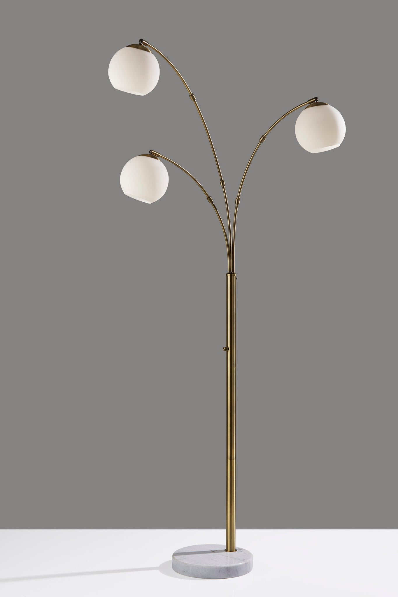 Remi Arc Lamp
