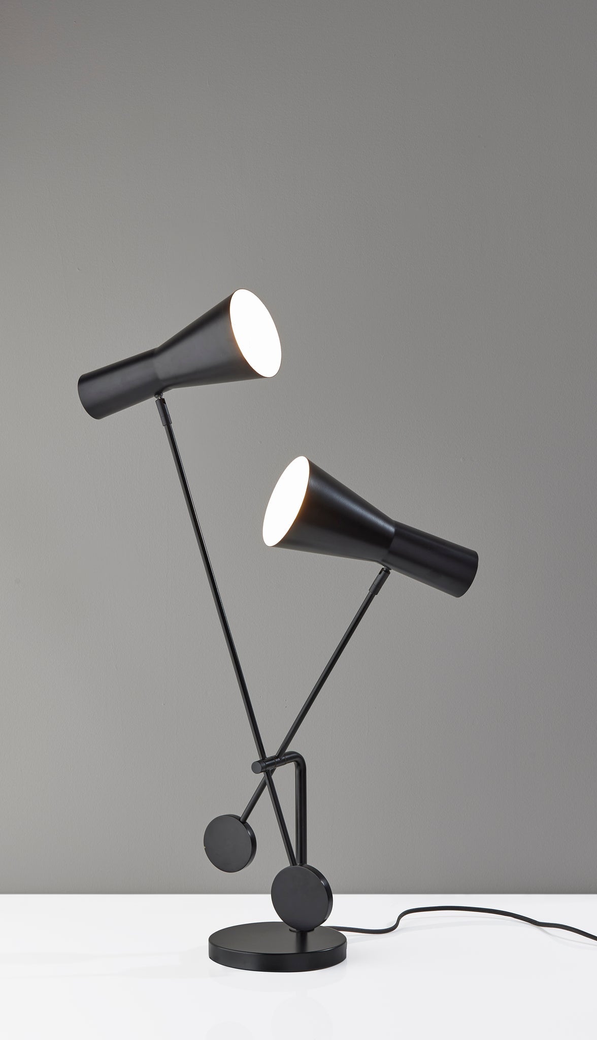 Bond Desk Lamp