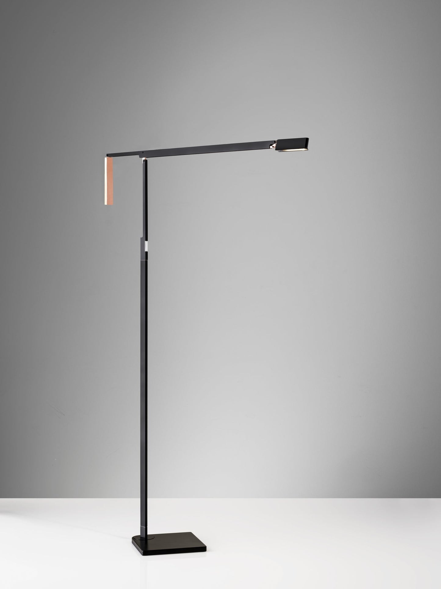 ADS360 Lazzaro LED Floor Lamp