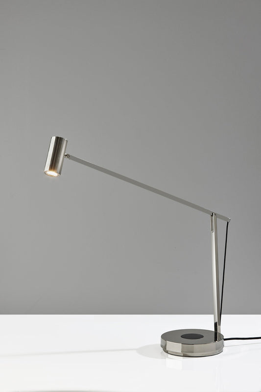 Turrell Task Lamp w. Wireless Charging