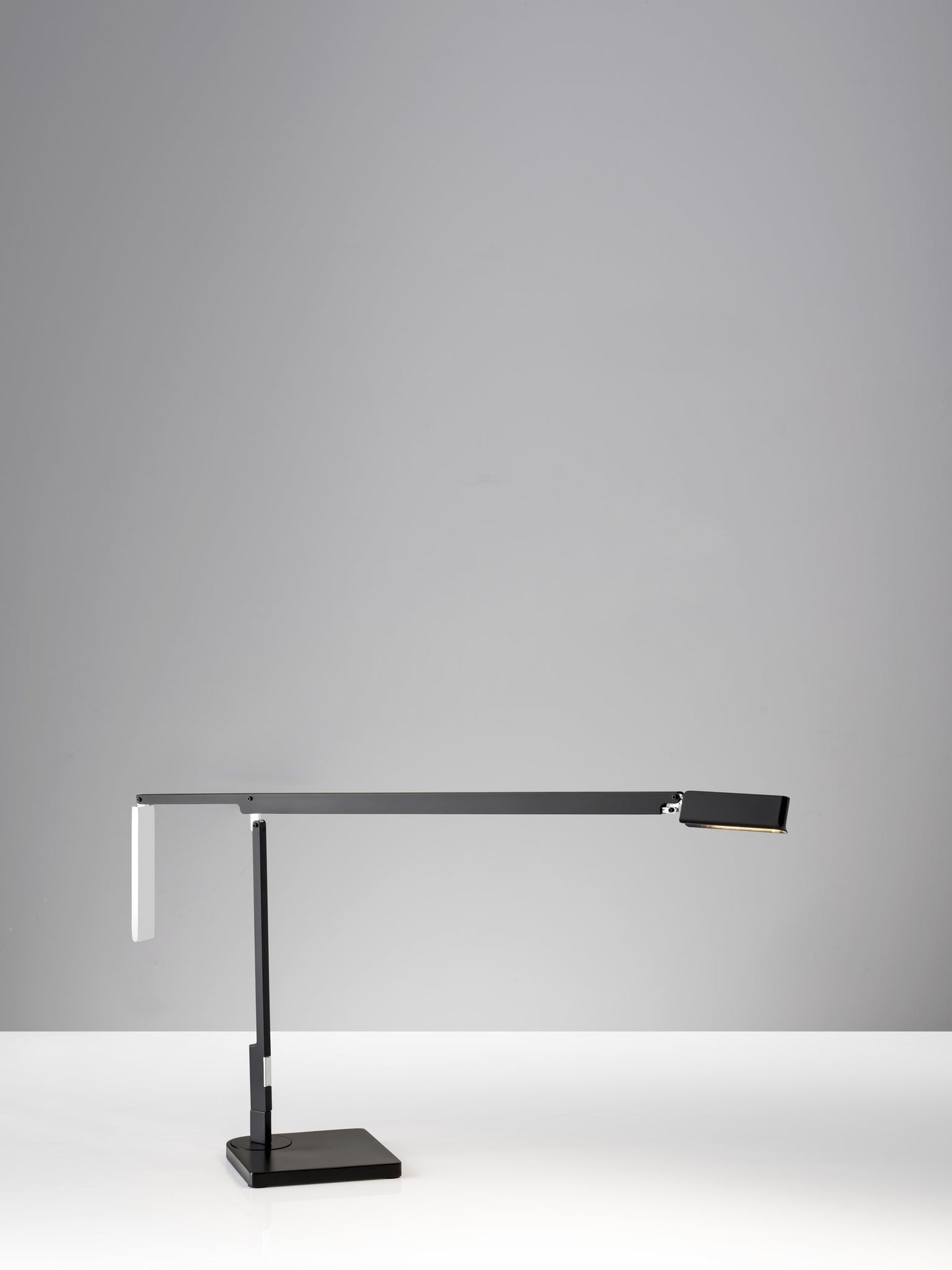 ADS360 Lazzaro LED Desk Lamp