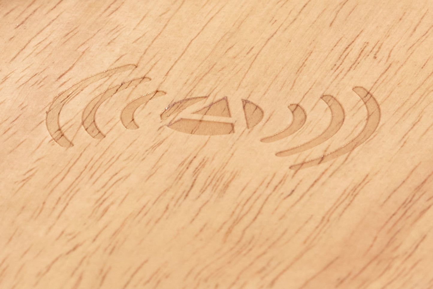 Henry AdessoCharge Shelf Floor Lamp- Natural