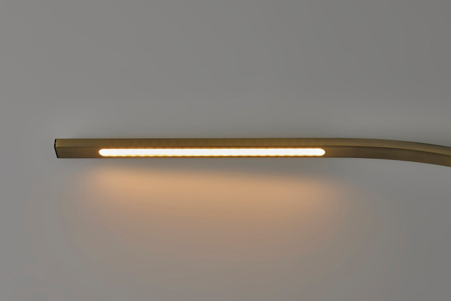 Sonic LED Arc Lamp w. Smart Switch