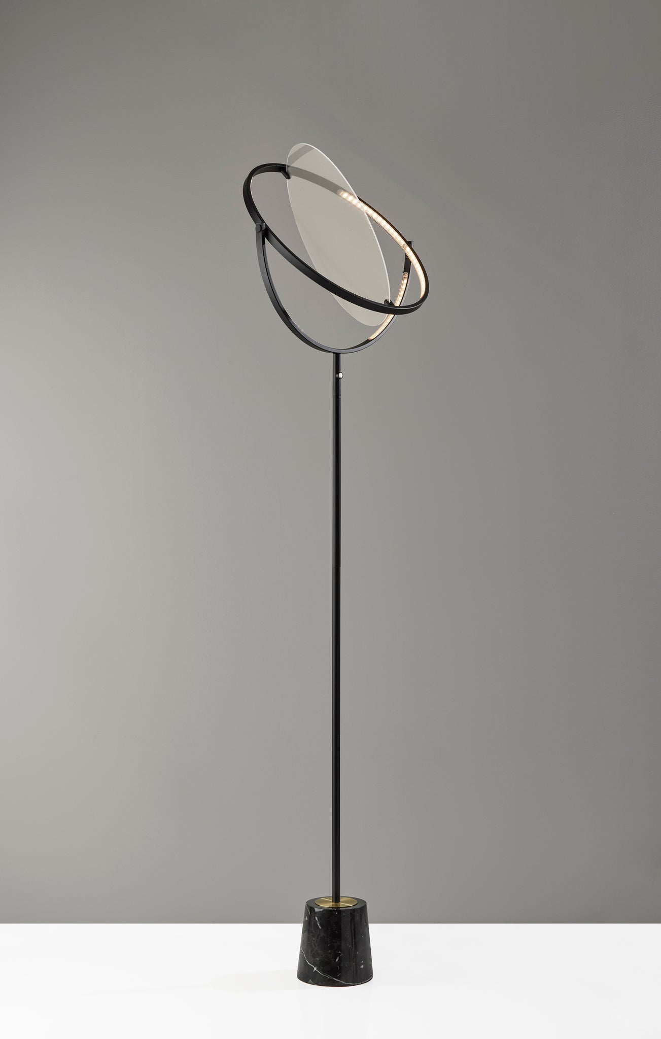Orsa LED Floor Lamp