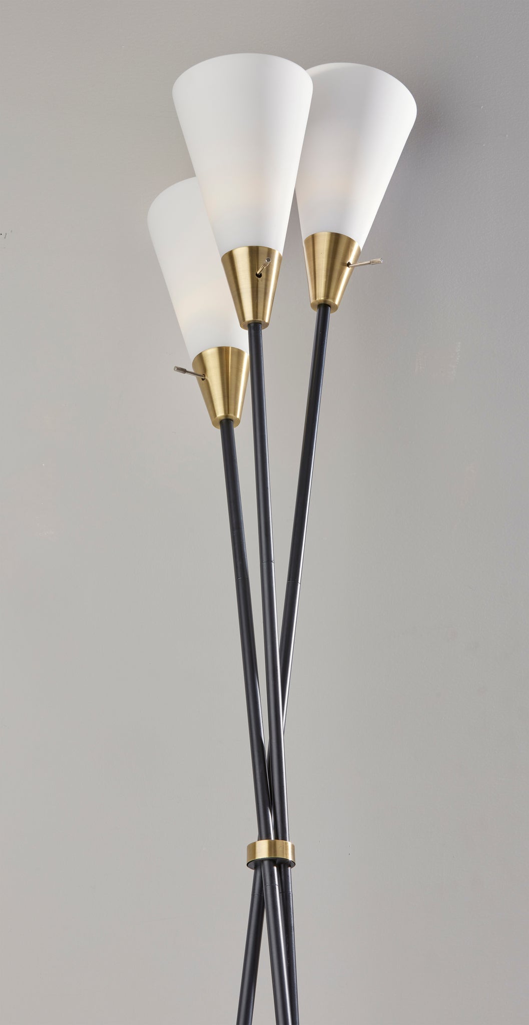 Dixon 3 Light Torchiere