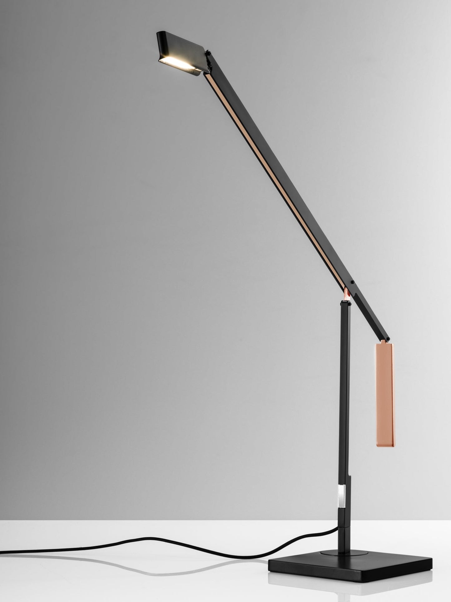 ADS360 Lazzaro LED Desk Lamp